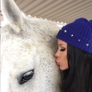 Meet your Posher, Brittany